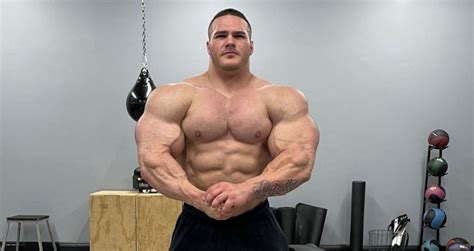 Aug 3, 2023 · 2021 Arnold Classic champion Nick Walker aims to dethrone two-time reigning Mr. Olympia champion Mamdouh “Big Ramy” Elssbiay at the 2022 Olympia.Walker is qualified per his fifth-place finish ... 